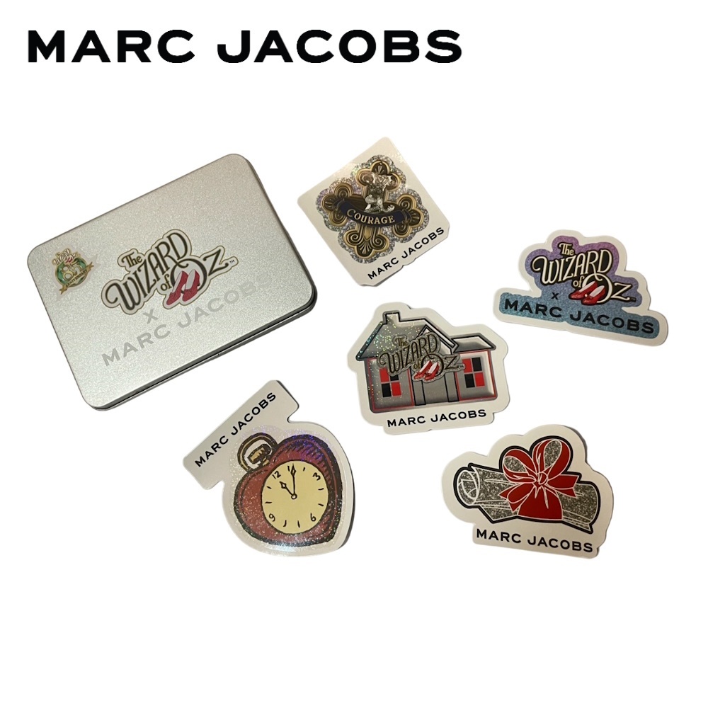 MARC JACOBS MARC JACOBS X WIZARD OF OZ  THE NO PLACE LIKE HOME DENIM MEDIUM TOTE BAG 2R4HTT031H03 RE24 กระเป๋าโท้ท