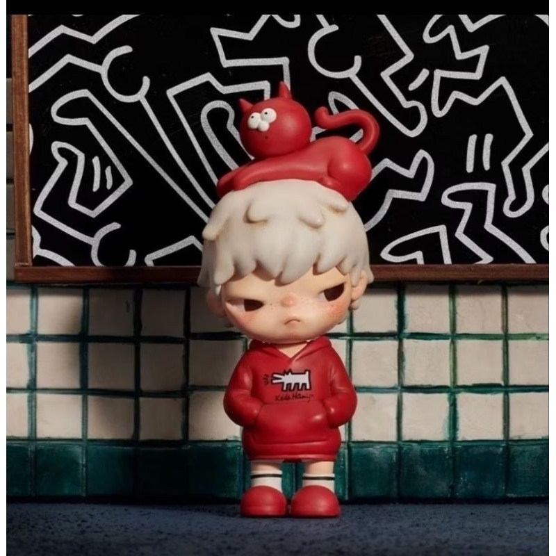 Hirono x keith haring figure Pop Mart สินค้าใหม่ ยังไม่แกะ พร้อมส่ง