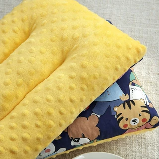 Berma Baby หมอนเด็ก รองรับสรีระศรีษะของเด็กได้ดี​ สามารถช่วยให้เด็กนอนหลับ นุ่ม​ ใช้ได้ 0-6ปี