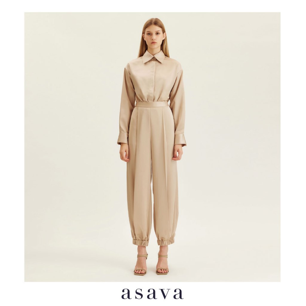 [asava aw24] Claudette Tapered Pants กางเกงผู้หญิงขายาวเอวปีน จีบหน้า กระเป๋าข้างแต่งดีเทลยางยืดที่ข้อเท้าตะขอและซิปหลัง