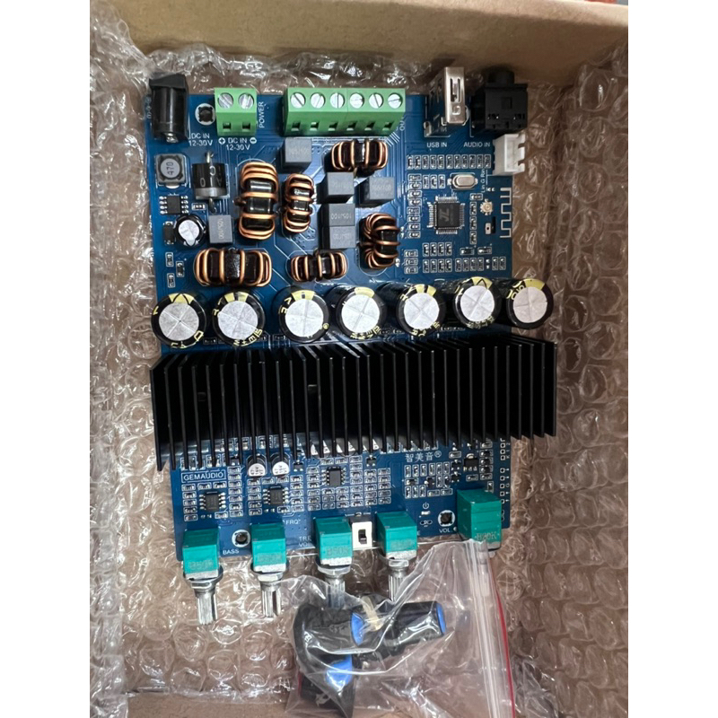 GEMAUDIO 2.1 M60 ไม่มีเสียงตุ๊บแอมป์จิ๋ว แอมจิ๋ว บลูทู ธ 5.0 ซับวูฟเฟอร์เครื่องขยายเสียง กำลังขับ2*100W + 200W  400 watt