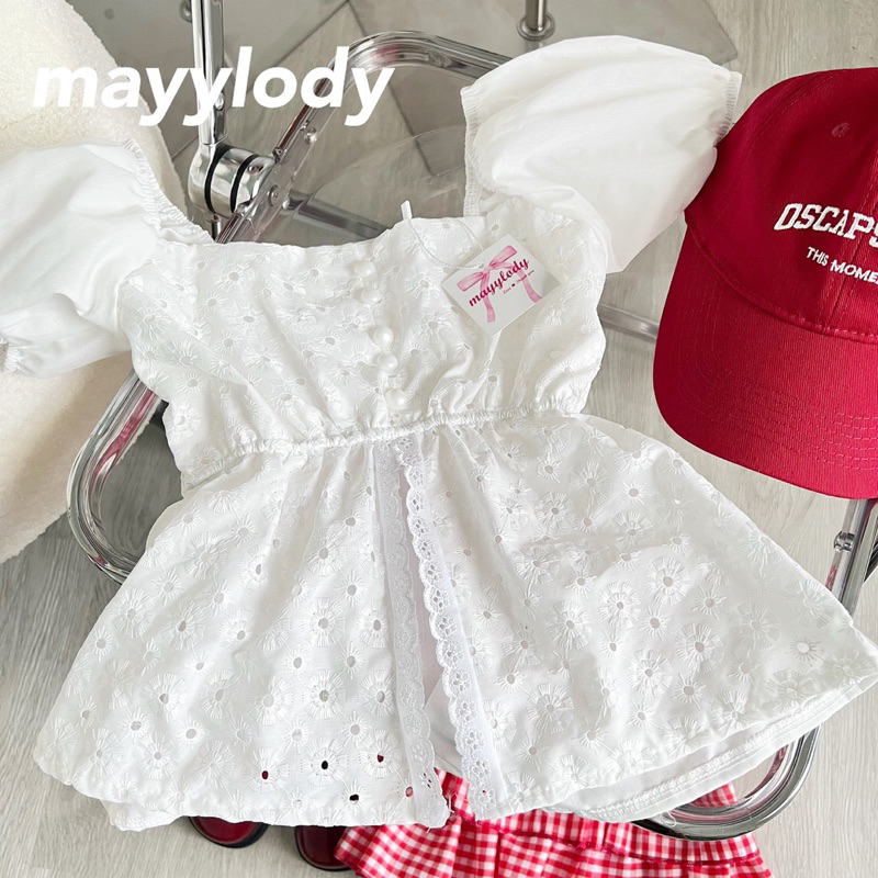 ❤️mayylody❤️ White Top  เสื้อครอป / ครอปท็อป ผ้าฉลุลูกไม้ สีขาว แขนตุ๊กตา กระดุมมุก น่ารักสุดๆๆ