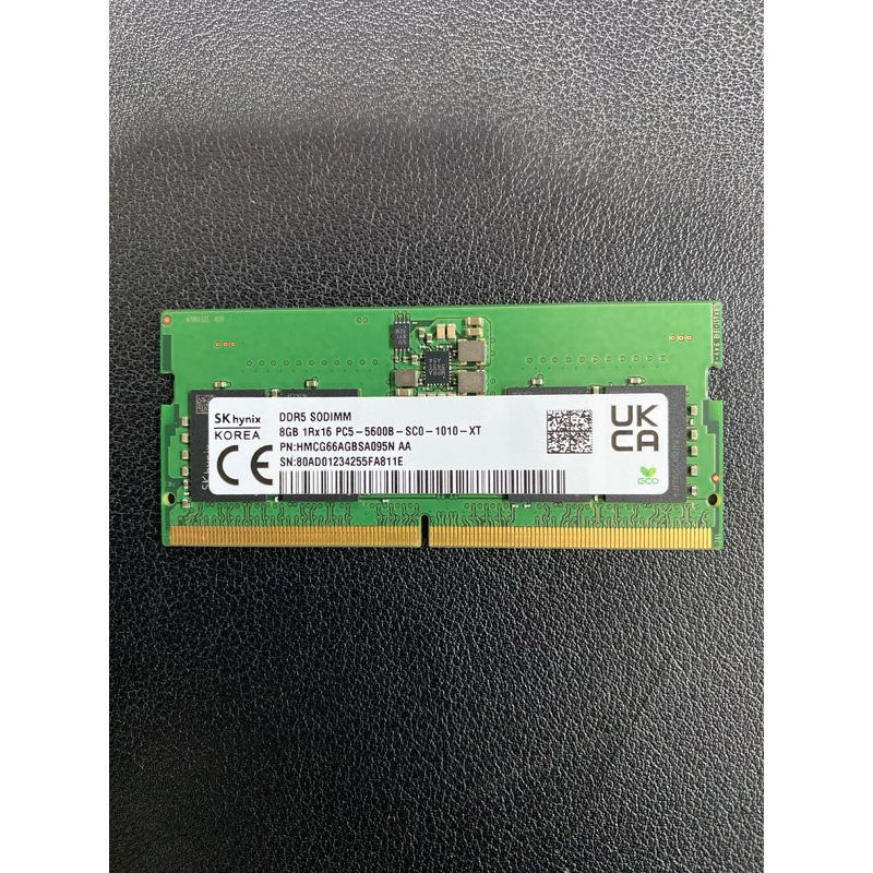 Sk Hynix แรมโน๊ตบุ๊ค DDR5 5600mhz 16GB (8 gb x2 ชิ้น) ถอดจากโน๊คบุ๊คใหม่ไม่ได้ใช้งานเพราะเพิ่มแรมโน๊