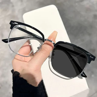 [จัดส่งจากกรุงเทพฯ]แว่นตาโฟโตโครมิก แว่นสา ยตาสั้น ออกแดดเปลี่ยนสี Super Auto Blue Lens กันUV99%แว่นกันแดดแว่นตาUnisex
