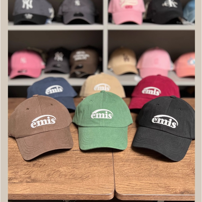 หมวก Emis ของแท้จากเกาหลี ปักตัวอักษรผู้หญิง หมวกเบสบอลคลาสสิกแบบนุ่ม