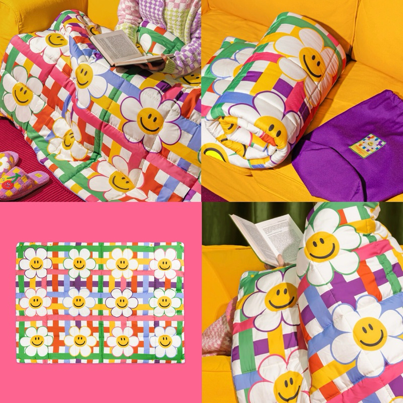 พร้อมส่ง🌈Wiggle Wiggle ของแท้ 💯 ผ้าห่ม ผ้าคลุมตัว มีกระดุมติด Rainbow Smile Check วิกเกิ้ล Padded Bl
