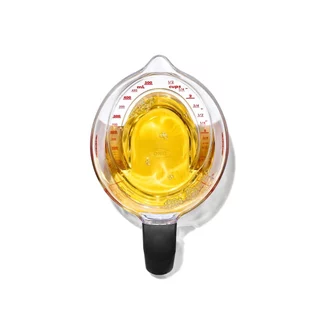 OXO ถ้วยตวง มองปริมาณได้จากมุมบน ขนาด 500 มล. รุ่นญี่ปุ่น l Angled Measuring Cup 500 ml - JPของแท้ 100%