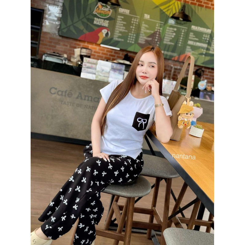 Nantana Set เสื้อกระเป๋าโบว์กางเกงขายาวลายโบว์ จัดมาให้ใส่ชิวๆราคาน่ารักอีกแล้วคร่า เซทนี้บอกเลยใส่น่ารักมากก
