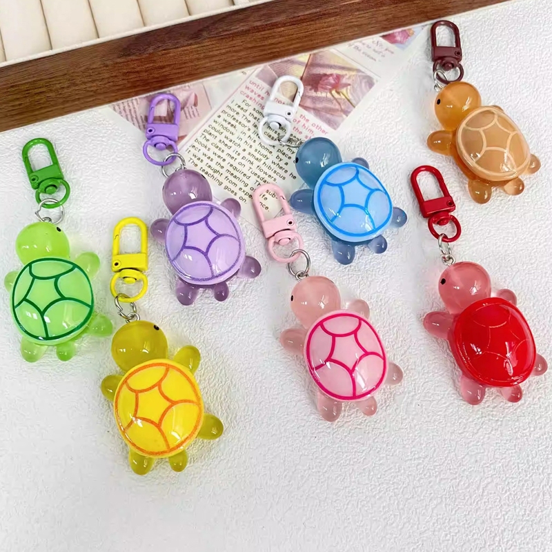 ในไทย-พร้อมส่ง✨พวงกุญแจ จี้น่ารักเต่า ที่มีสีสัน ความน่าสนใจ ผู้ชายและผู้หญิง สําหรับกระเป๋านักเรียน เครื่องประดับแฟชั่น