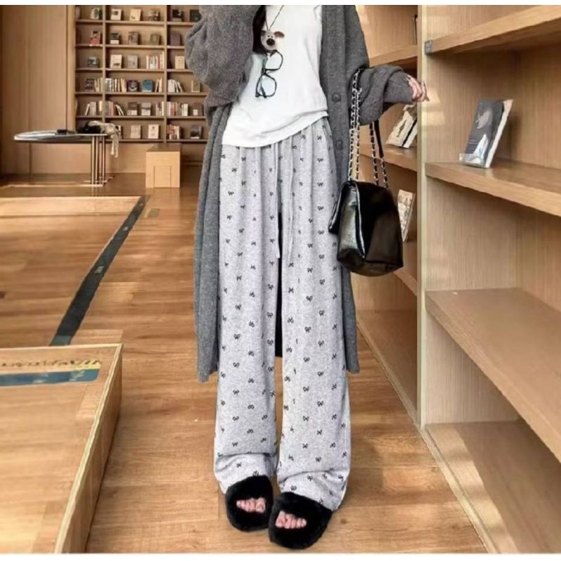 กางเกงลายโบว์ขายาว ผ้าวอร์มนุ่ม มีกระเป๋า โทนสีเบสิค9สี พร้อมส่ง - รูปที่ 3