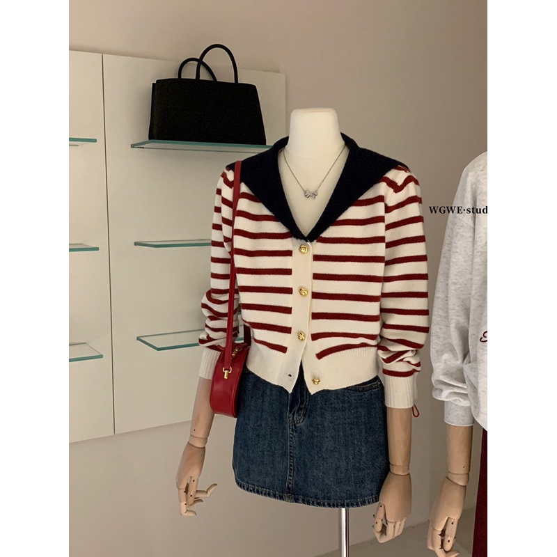 WG.WE 🧶 navy collar sweater 🧶