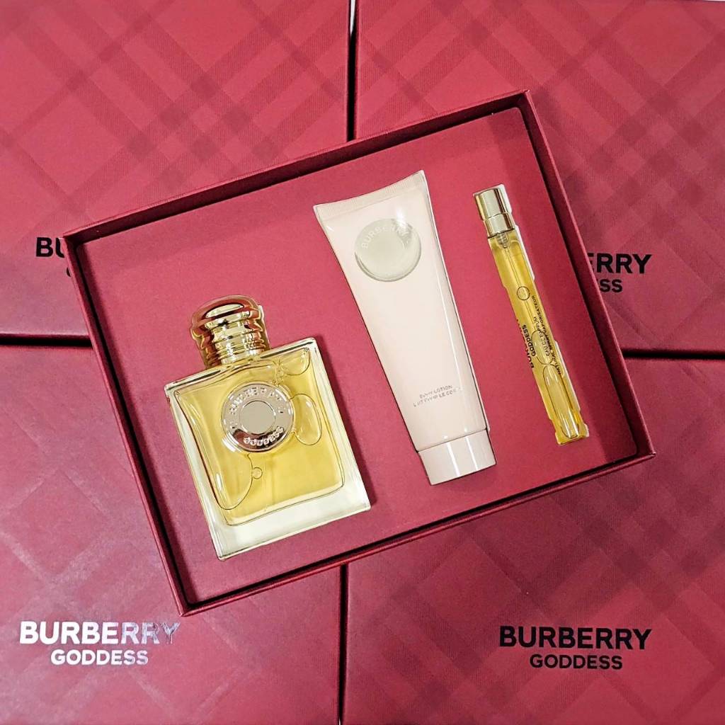 Burberry Goddess EDP Gift Set 2024   ▪ น้ำหอม 100 ml+10ml ▪ Body lotion 75 ml