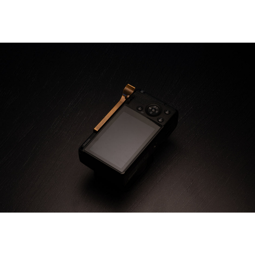 Squarehood Thumb grip for Ricoh GR III and IIIX
