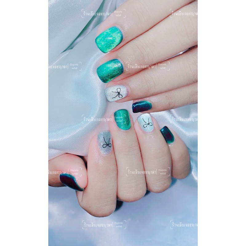 เล็บเจลลูกแก้วเขียวเงินโบว์ดำ🖤🎀💅🏻