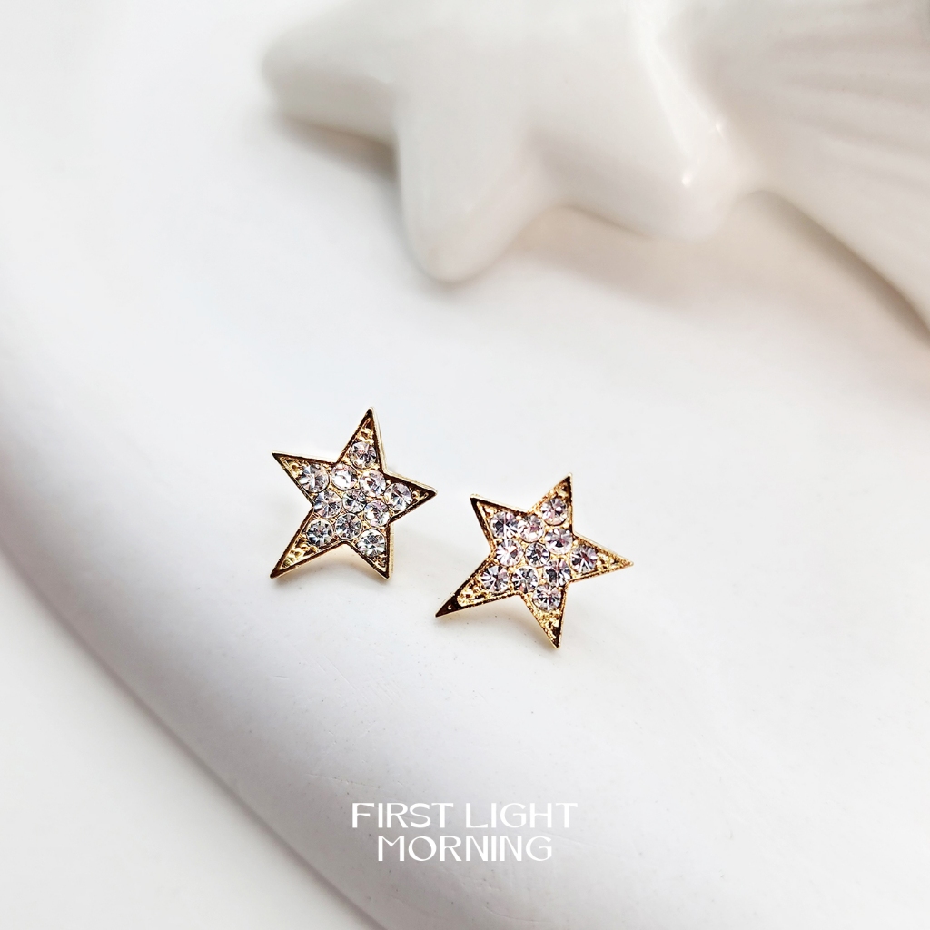 Rock Star Earrings ต่างหูดาว Swarovski Elements