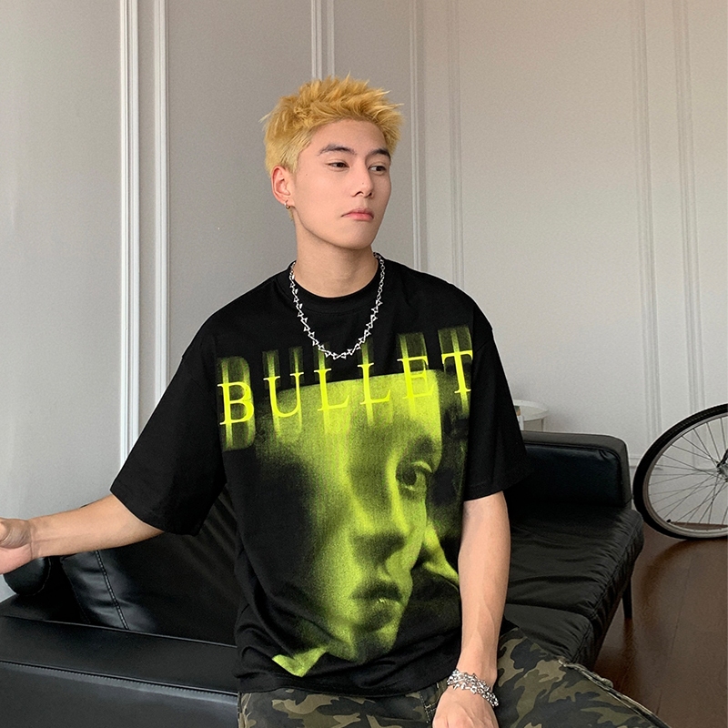 TeeTwoOneสไตล์อเมริกันวินเทจ  เสื้อยืดคอกลม“BULLET GIRL”สไตล์สตรีท ผ้าCOTTON ผ้าฝ้ายใส่สบาย เสื้อยืดผู้ชาย unisex