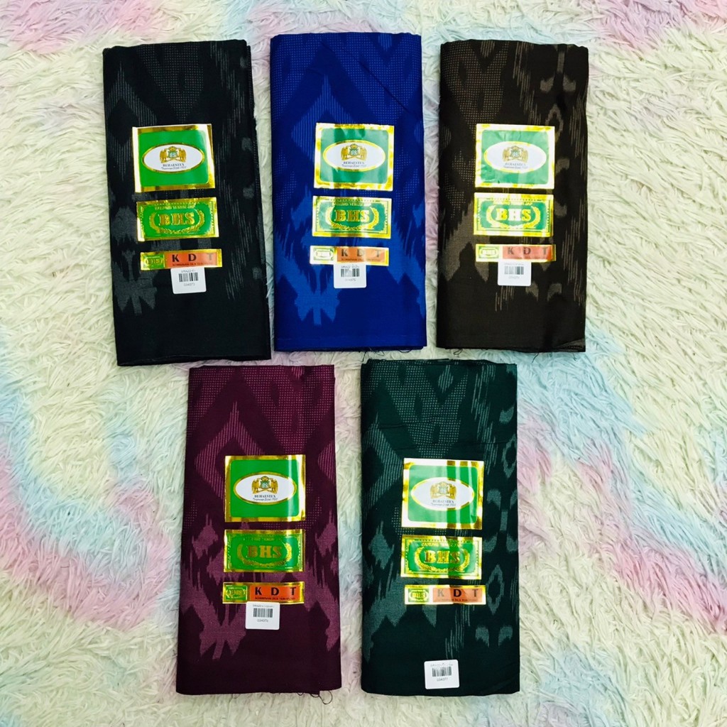 SOPHIA โสร่งชายผ้านิ่ม เนื้อผ้าทิ้งตัว (เย็บแล้ว) สวมใส่สบาย รุ่น BHS เนื้อ 2 รหัส SRA22