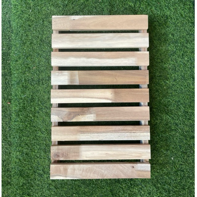 พาเลทไม้ยางพาราประสาน ไม้กระถิน พื้น ทางเดิน ชั้นวางของ เอนกประสงค์ขนาด30x50x6cm.