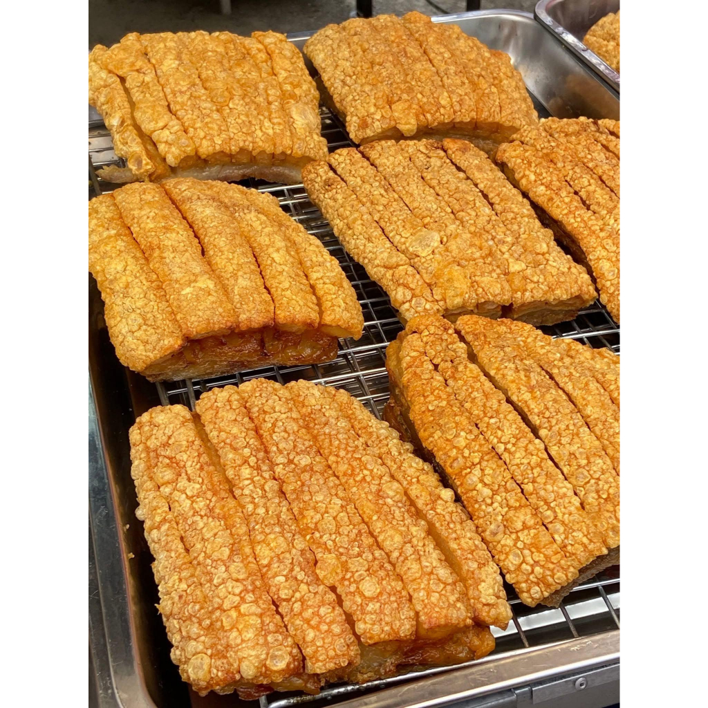 หมูกรอบนครปฐม เจ๊กิม กึ่งสำเร็จรูป (760-800 กรัม) ขนาด XS