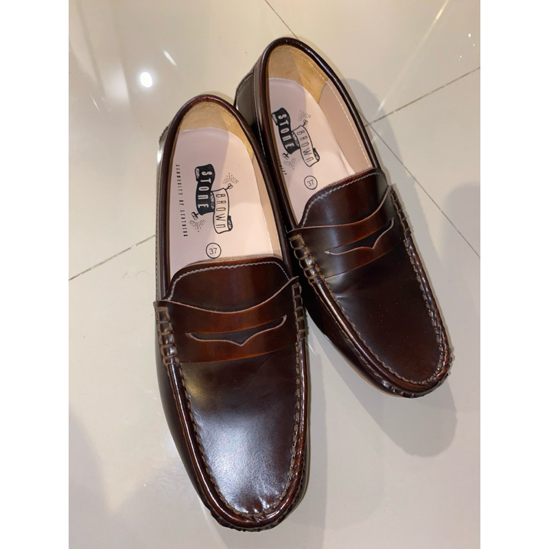 penny loafer ของ brown stone หนังแท้ มือสอง ราคารวมส่ง