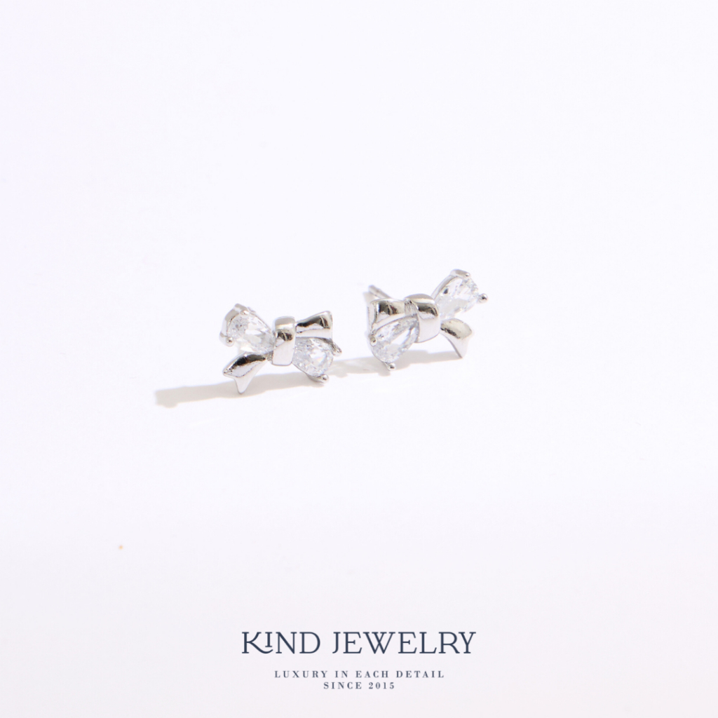 Kind Jewelry ต่างหูติดหู Gifted Grace Ribbon