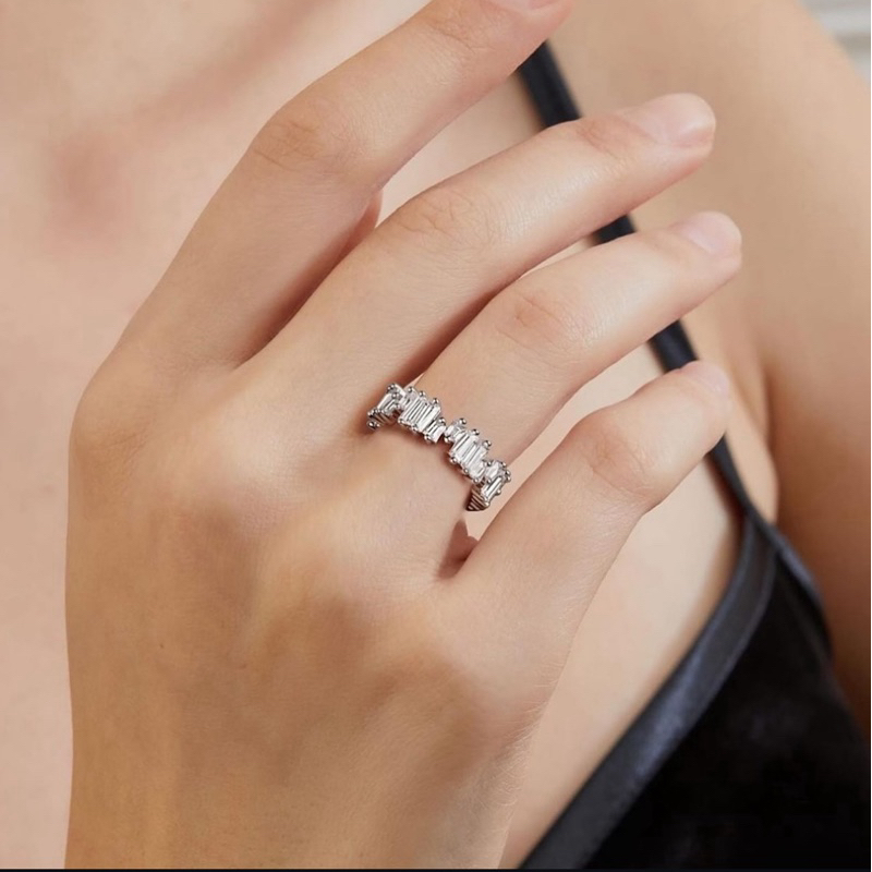 Diamond Ring premium