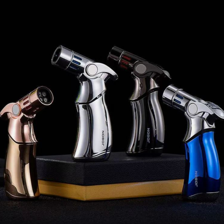 JOBONไฟฟู่ แบบ 4หัว  รับระดับได้ ไฟฟู่  4 หัวพ่น พร้อมเปลวไฟ 4หัว ใช้งานสะดวก เหมาะสำหรับจุดซิการ์/เ