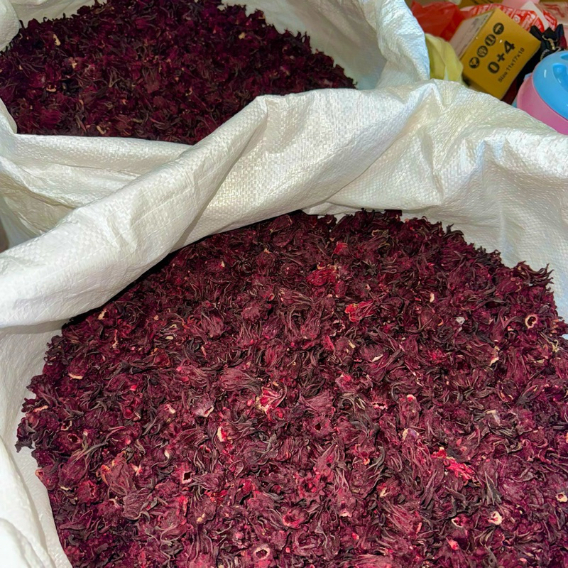 กระเจี๊ยบแดง กระเจี๊ยบไทย ขนาด 1kg พร้อมจัดส่ง