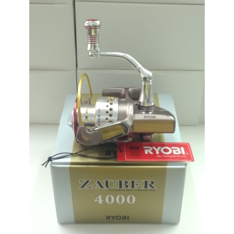 รอก RYOBI รุ่น ZAUBER G 4000 (ขอบชมพู)