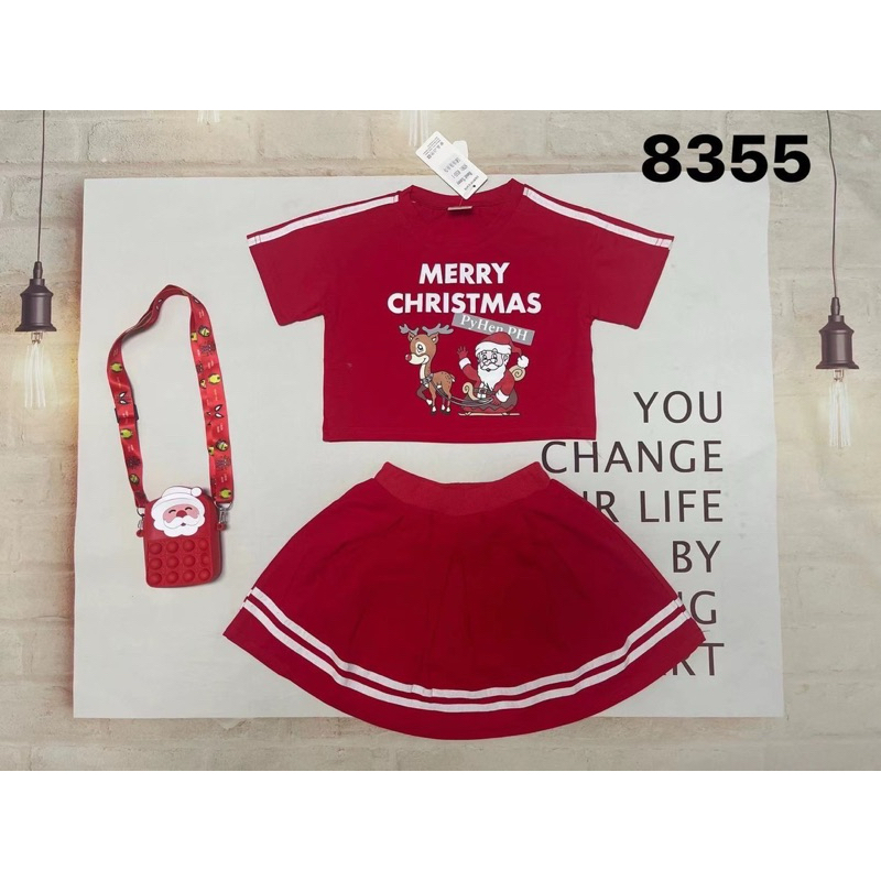 ชุดเสื้อคอป+กระโปรงคริสต์มาสเด็ก3-10ปีแถมกระเป๋าพร้อมส่ง