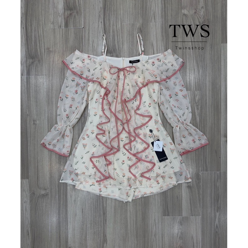 M12 งานป้าย Tws Set ชุดเซ็ทเสื้อ + กางเกงขาสั้นลายดอก สำหรับผู้หญิง เสื้อผ้าแฟชั่นผู้หญิง ไซส์ S-L