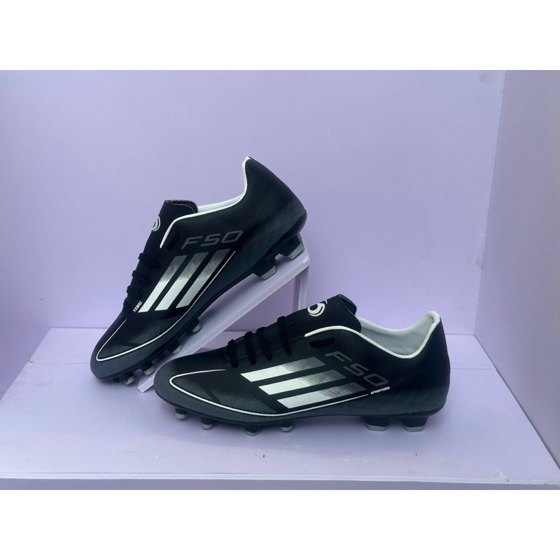 🎊รองเท้าเตะบอล⚽️รองเท้าสตั๊ดF50ราคาถูก ของผู้ชายรุ่นใหม่ล่าสุดสินค้าพร้อมส่ง🚚🚚