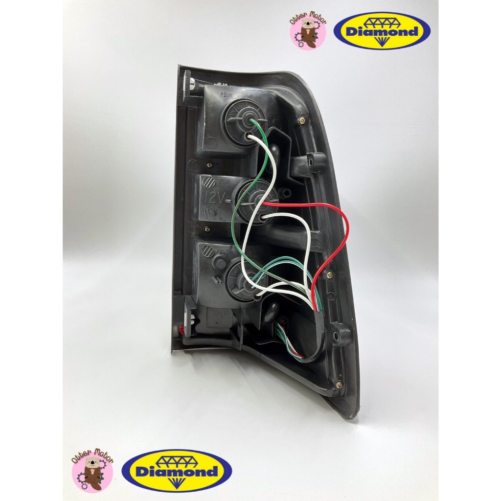 ตราเพชร ไฟท้าย ISUZU TFR DRAGON EYE ปี 1998 -2001 อีซูซุ ดราก้อนอาย ไดมอนด์ Diamond - รูปที่ 3