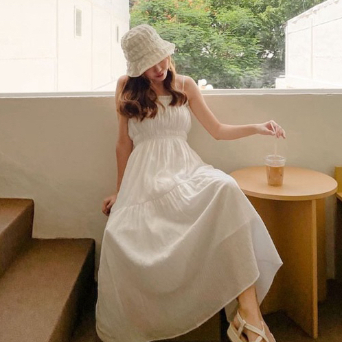 TheBlancPale: Bebell dress เดรสใส่สบายจะในเมืองหรือทะเล ภูเขาก็เอาอยู่ ผ้าไม่ต้องรีด มีสายสามารถเก็บสายได้
