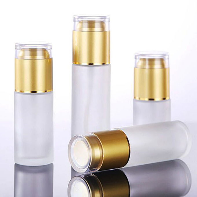 พร้อมส่ง!ขวดแก้วขนาด30/50ml ขวดหมอกฝาทองด้าน ฝาดูหรู จุกในแบบปั้มโลชั่นครีมบำรุง และสเปรย์ เซรั่ม เอสเซ้นต์ เอนกประสงค์