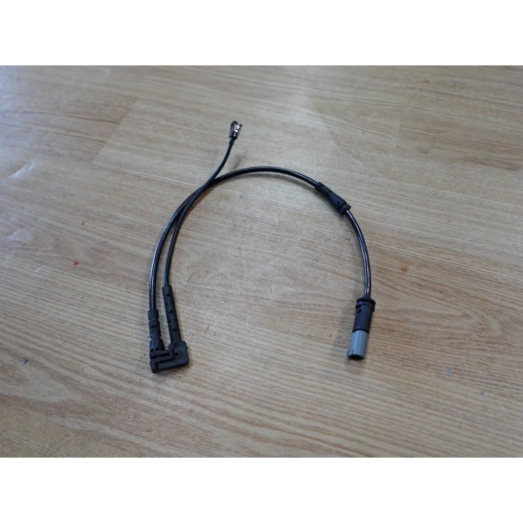 เซนเซอร์ผ้าเบรคหน้า (Front Brakes Pads Wear Indicator Sensor)BMW Series 1 F40,Series 2 F44/F45,X1 F48,X2 F39,Mini F54/60