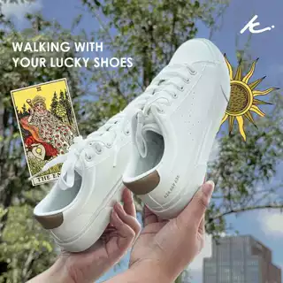 KIM&CO. Lucky number (KF021W) รองเท้าผ้าใบมูเตลู ทั้งเรื่องการงาน การเงิน ความรัก ดีไซน์สวย วัสดุหนัง PU พรีเมี่ยม