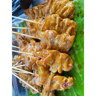 หมูปิ้งสูตรโบราณย่างด้วยเตาถ่าน พร้อมอุ่นทาน 12 ไม้