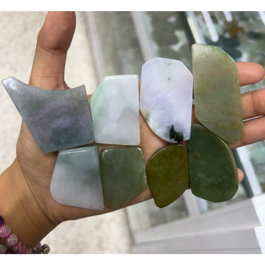 แผ่นหยกเจไดต์ Natural Jadeite ดึงดูดทรัพย์และโชคลาภ