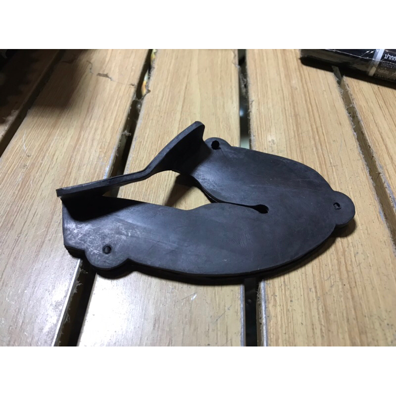 ยางบังโคลนตัวใน yamaha dt100