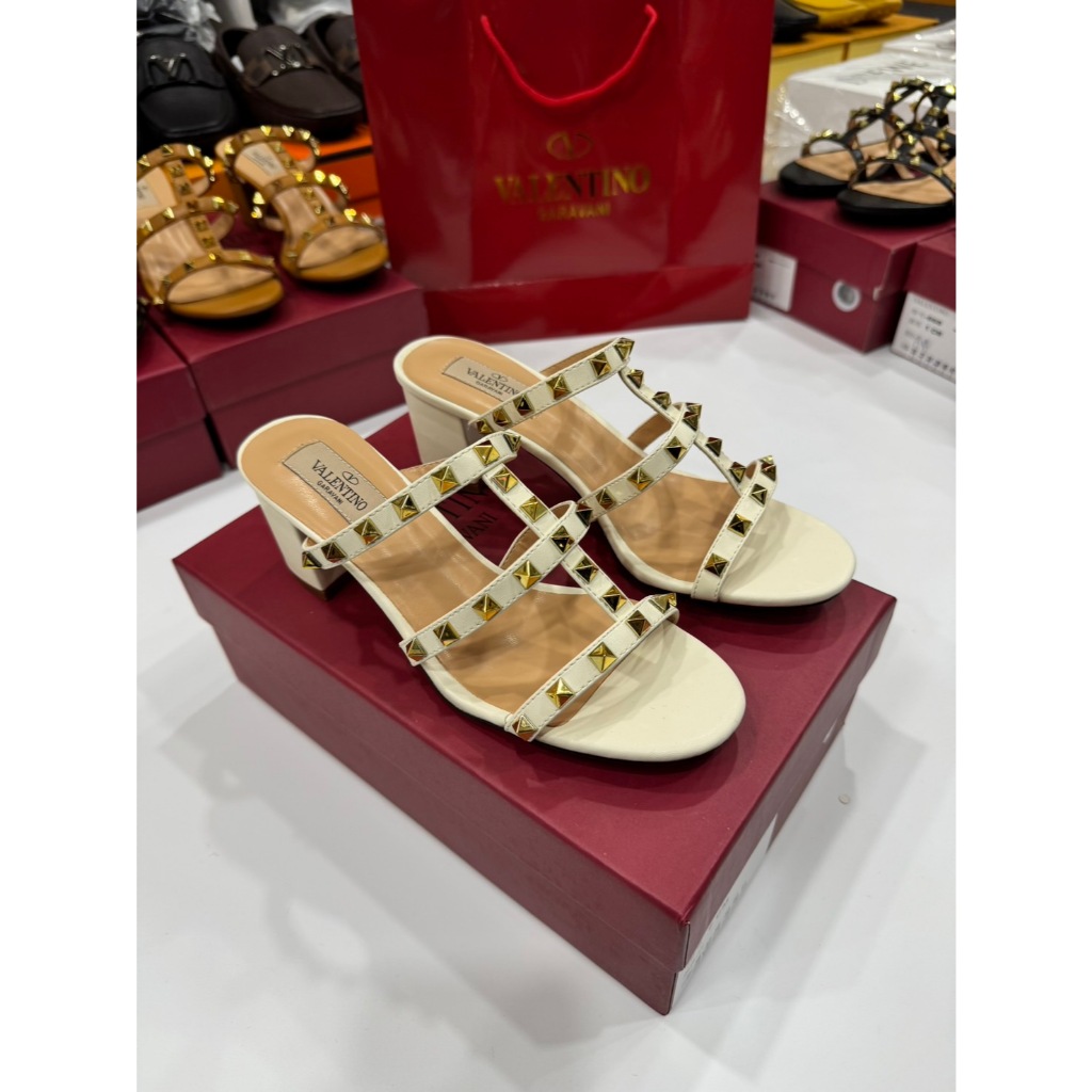 รองเท้ามีส้นผู้หญิง Valentino เกรด Hi end มีไซส์ 36-41