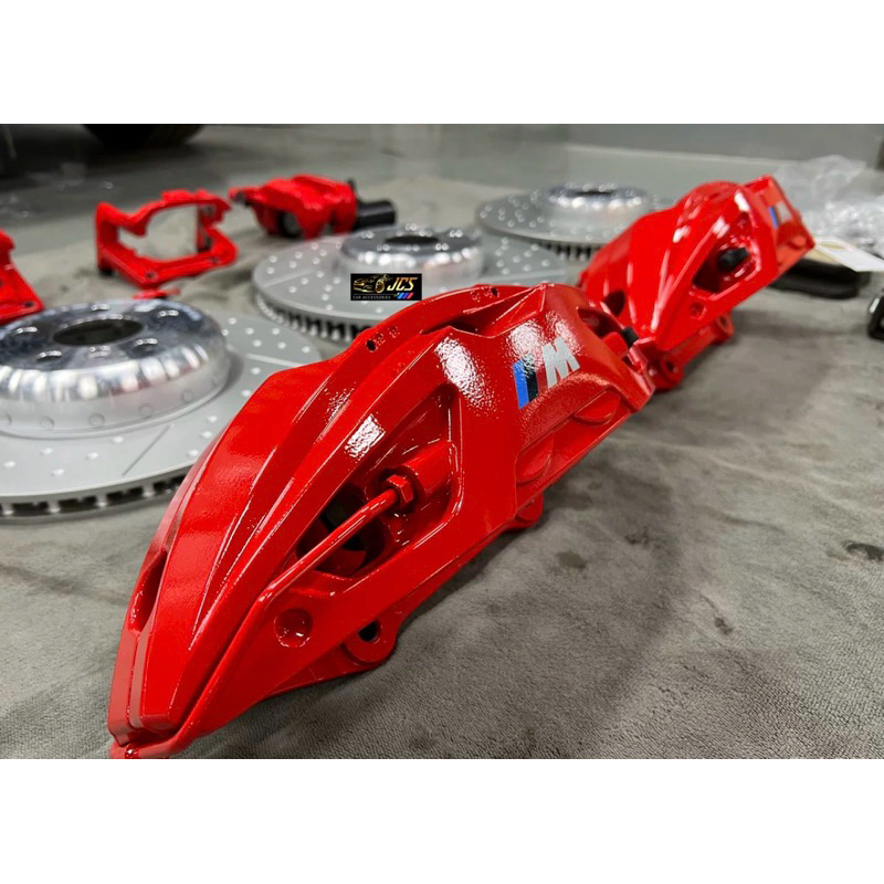 เบรคBMW เบรค m performance ใส่ BMW Series 3 G20 Series 5 G30 BMW X 3 G01 รอของ 12 ถึง 14 วันครับ