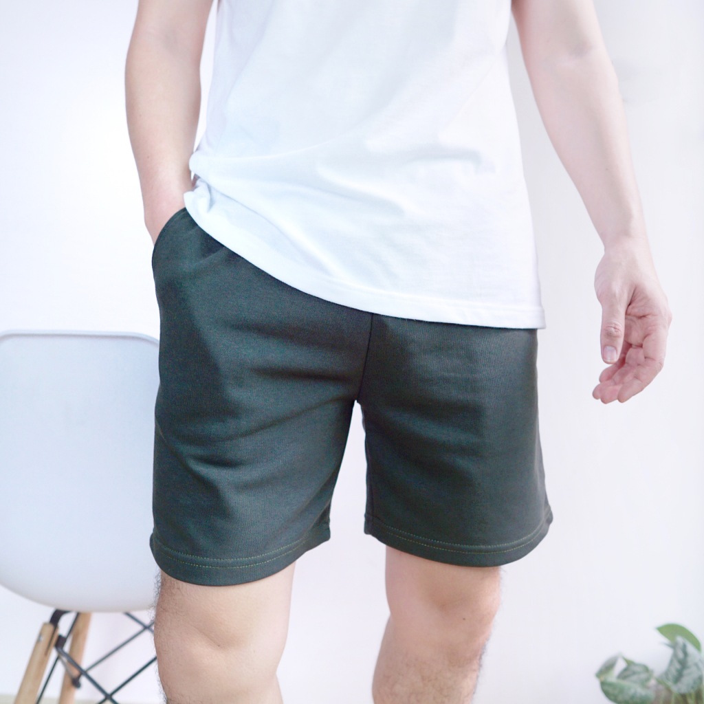 กางเกงขาสั้น ผ้าเกล็ดปลา เนื้อนุ่ม ทรงสปอร์ต Freesize