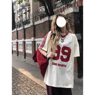 Beryl 🌻 เสื้อยืดแขนสั้นสไตล์อเมริกันสำหรับผู้หญิง สไตล์ฤดูร้อนใหม่ พิมพ์ลายตัดกัน สไตล์สปอร์ต เสื้อตัวหลวม ✨ COOL GRIL
