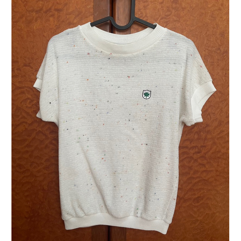 เสื้อสีเบจ Beige shirt Free Size Leisure Wear มือสอง