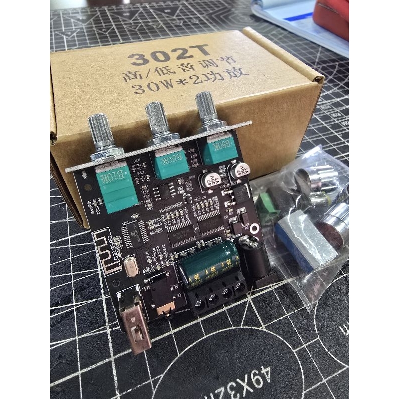 ￼แอมป์จิ๋ว ZK 302T แอมจิ๋ว บลูทู ธ 5.0 ซับวูฟเฟอร์เครื่องขยายเสียง กำลังขับ 2*30W amplifier bluetoot