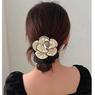 ยางรัดผมดอกไม้ Mono Flower Band สวยเรียบคลาสสิค ยางมัดผม