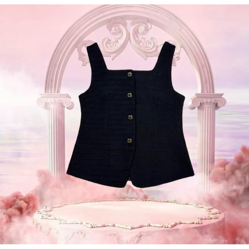 ส่งต่อ Jamille tweed vest : Sogood.brand เสื้อเวสท์ผ้าทวีต XL