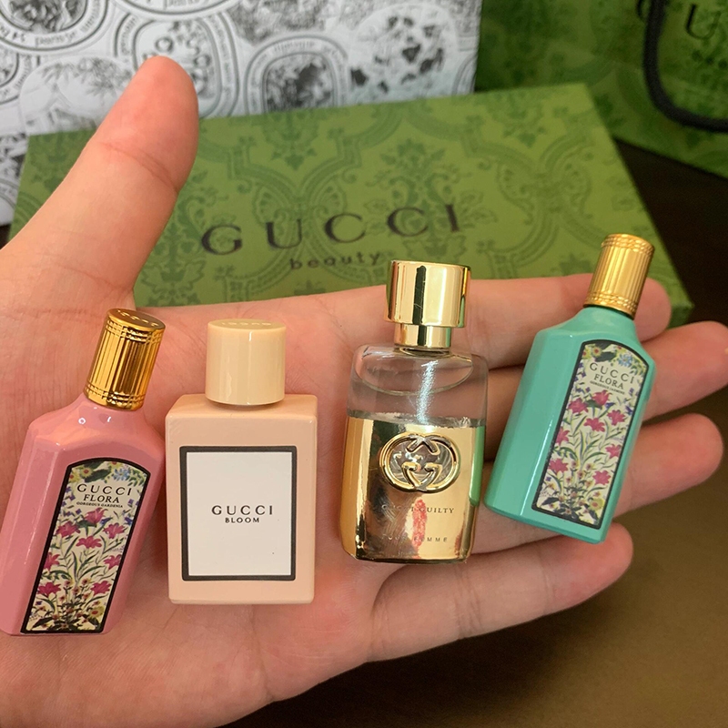 【ของแท้ 100%】Gucci Perfume Gift Set 5ml*4 ชุดน้ําหอม (Guilty Pour Femme /Bloom EDP/Flora Gorgeous Gardenia EDP/Jasmine）