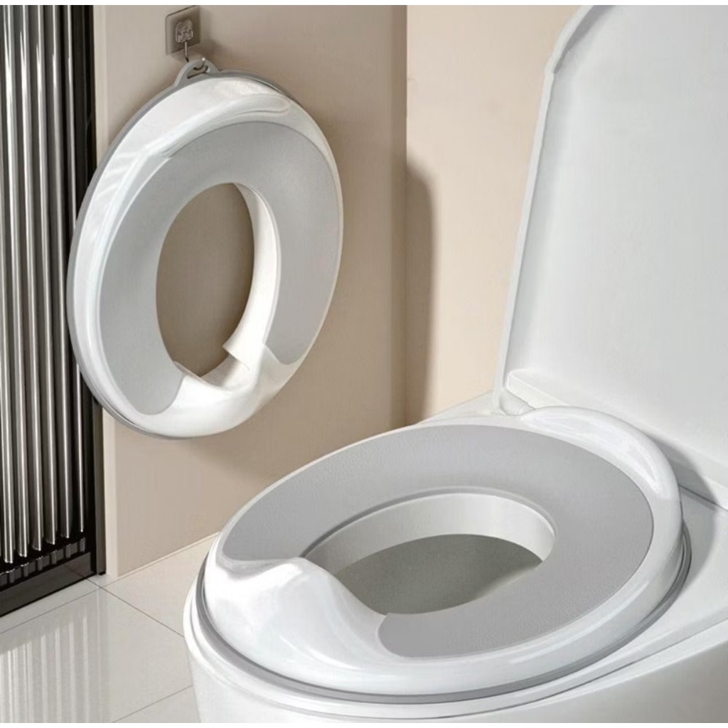 ที่รองชักโครกเด็ก pp วัสดุ แผ่นรองนั่งชักโครกเด็ก แหวนรองนั่งแบบมือถือ หนาและสบายห้องน้ำสำหรับเด็ก ฝาชักโครกเด็ก